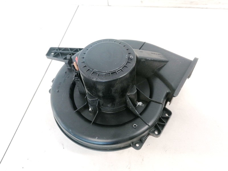 Heater blower assy 6Q1819015C A1915 Volkswagen POLO 2001 1.4