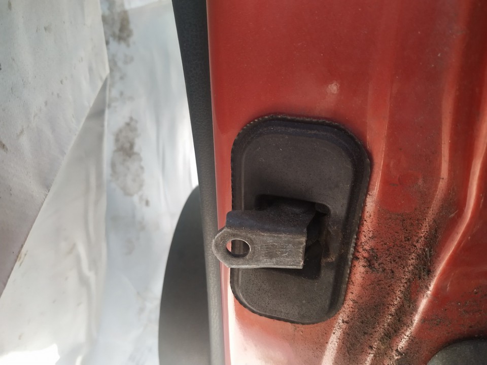 Rear Left Door Check (Strap) USED USED Nissan QASHQAI 2008 1.5