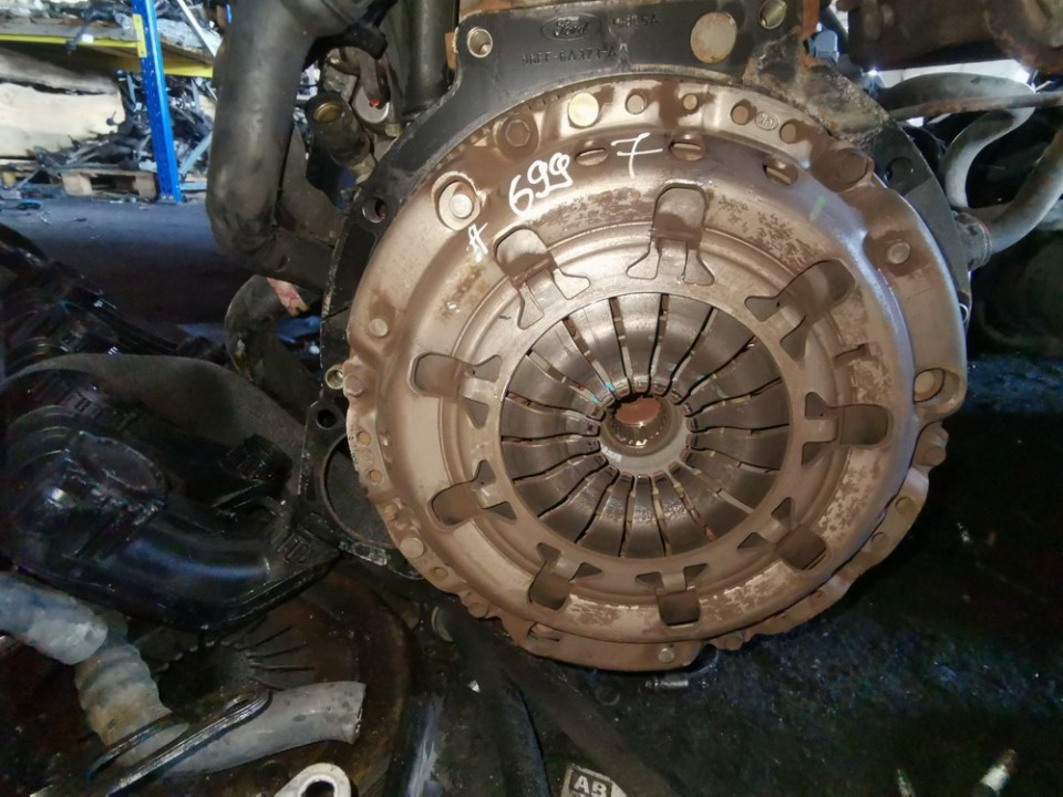 Replacement Clutch Kit used NENUSTATYTA Ford FOCUS 2003 1.6