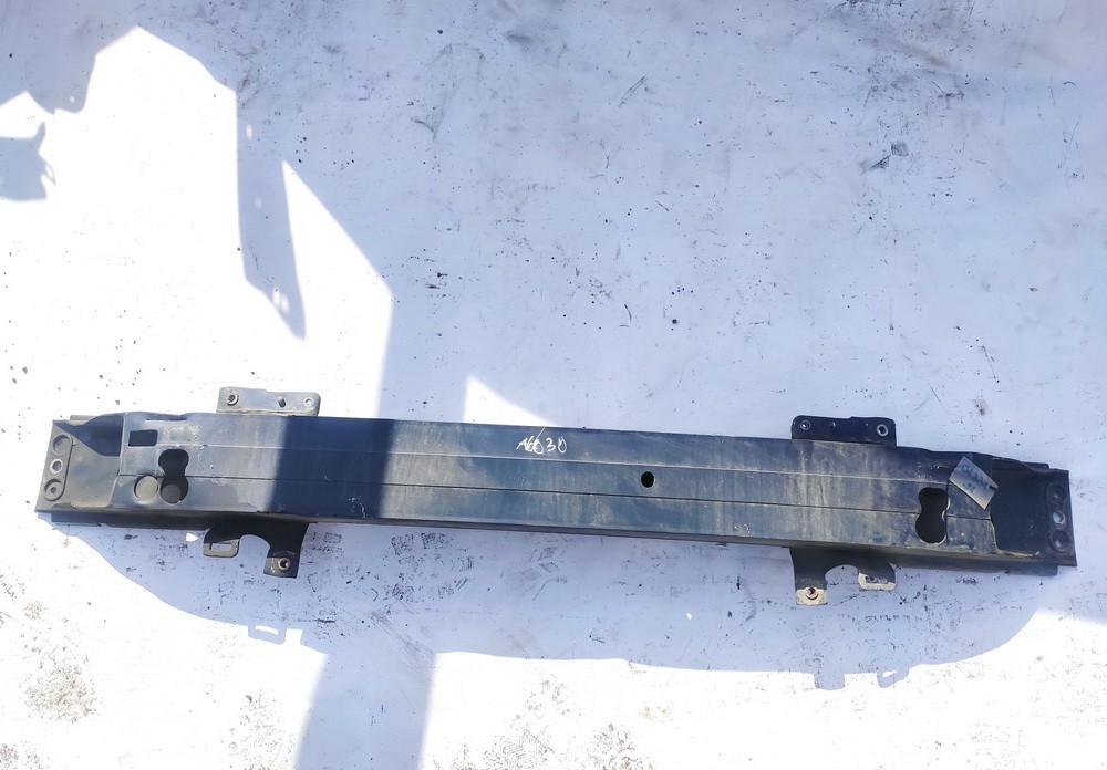 Front bumper reinforcement used used Volvo S80 2005 2.4