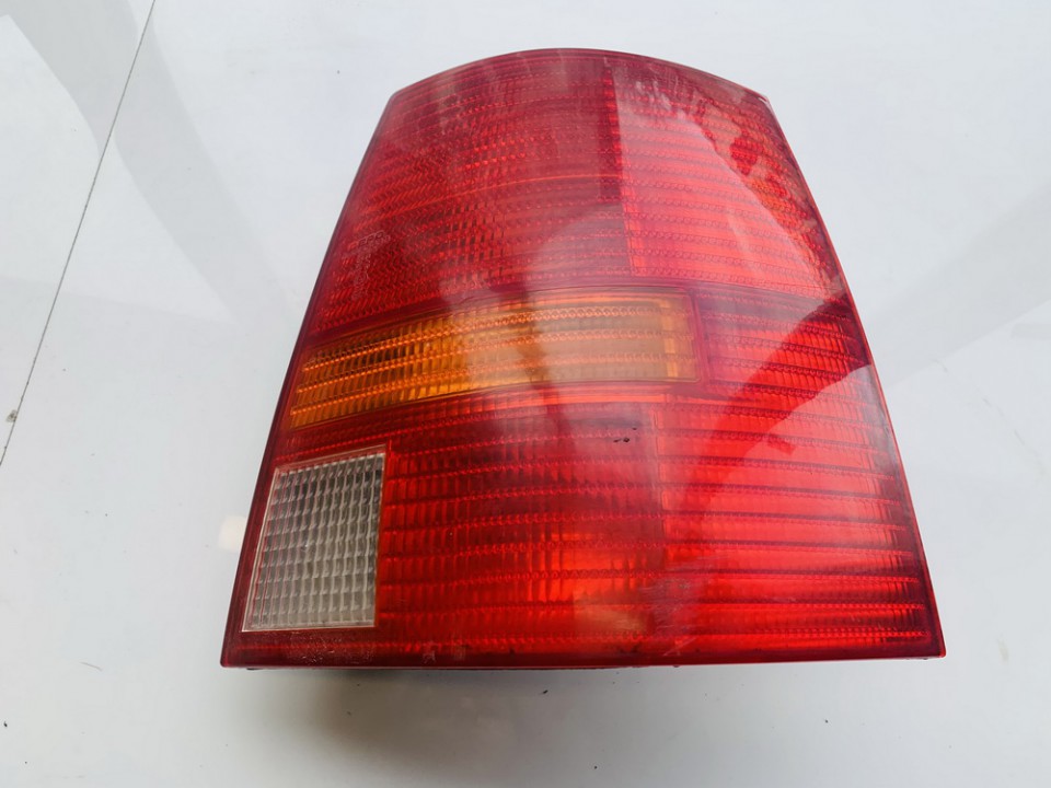 Tail Light lamp Outside, Rear Right 084411944r used Volkswagen GOLF 1995 1.9