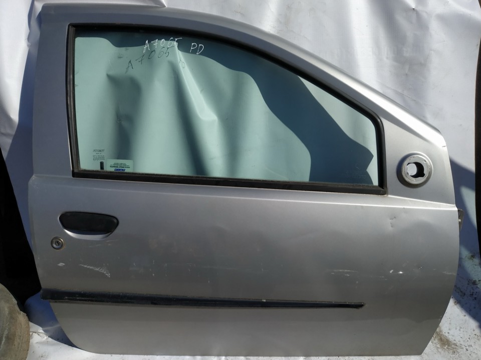 Автомобили Двери - передний правый sidabrines used Fiat PUNTO 1999 1.2