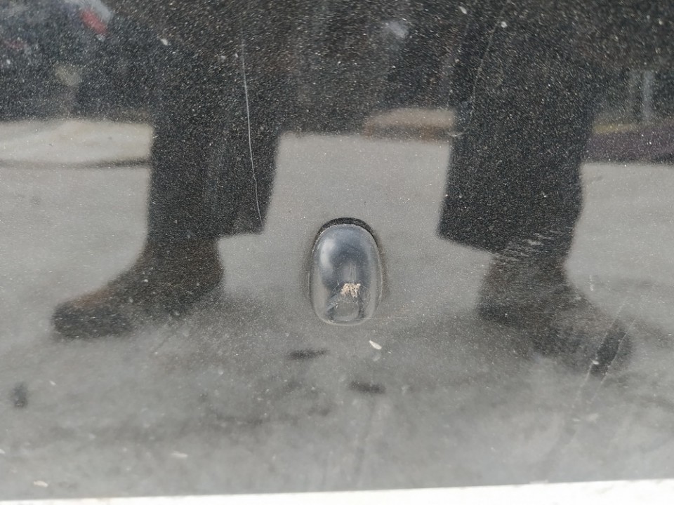 Форсунка омывателя лобового стекла used used Mazda PREMACY 2001 2