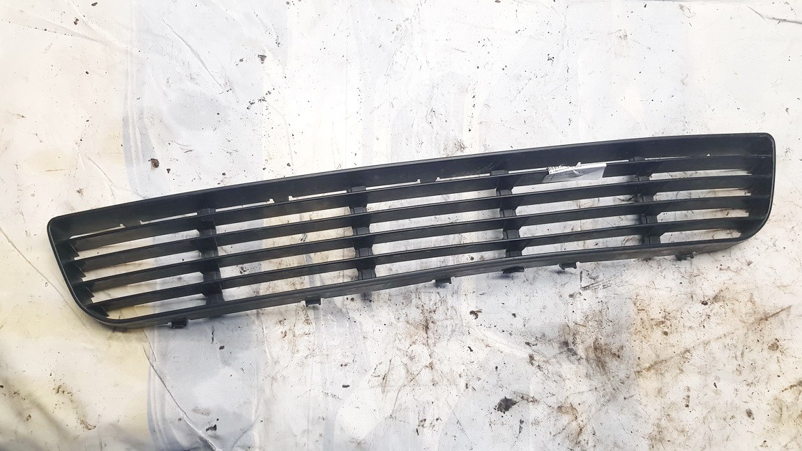 Bumper Grille Front Center used used Seat ALHAMBRA 2001 1.9