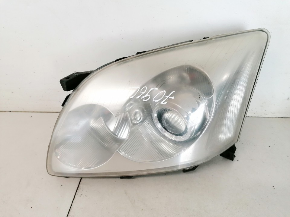Front Headlight Left LH used used Toyota AVENSIS 2005 2.2