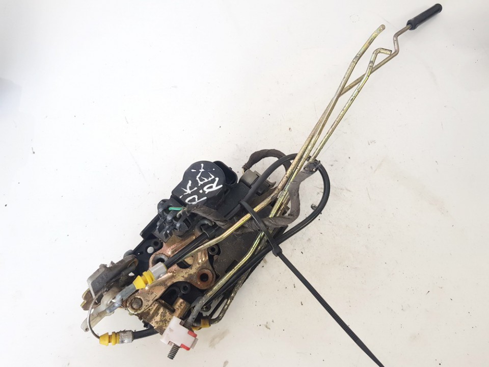 Door Lock Mechanism - front left side used used SsangYong REXTON 2004 2.9