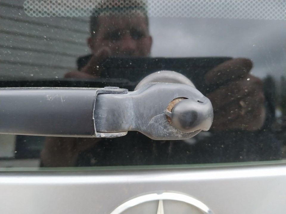 Galinio lango valytuvu varikliukas used used Mercedes-Benz ML-CLASS 2006 3.0