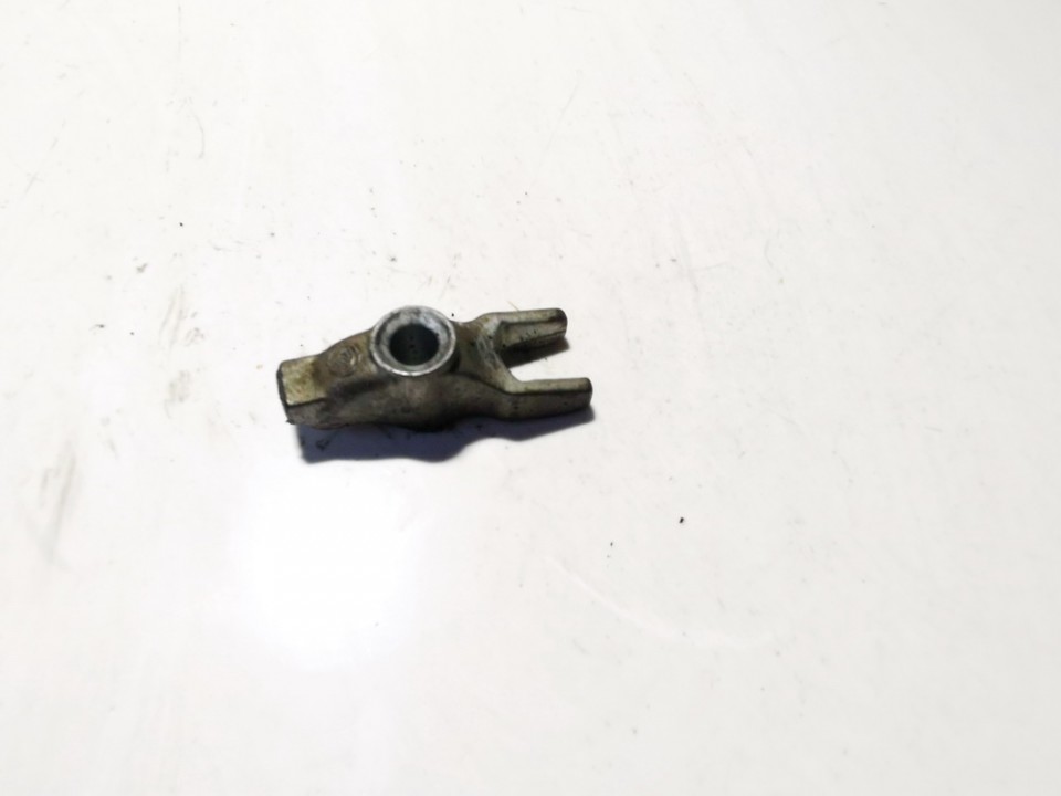 Injector Holder used used Opel ASTRA 2000 2.0