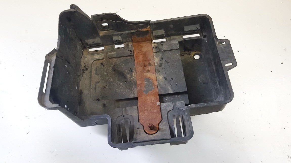 Battery Boxes - Trays 98ab10723ab used Ford FOCUS 2000 1.8