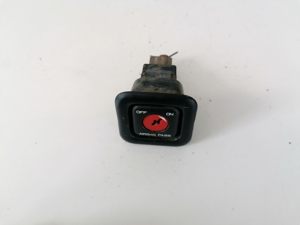 AIRBAG on off Switch (SAFETY ON-OFF SWITCH) used used Peugeot PARTNER 2009 1.6