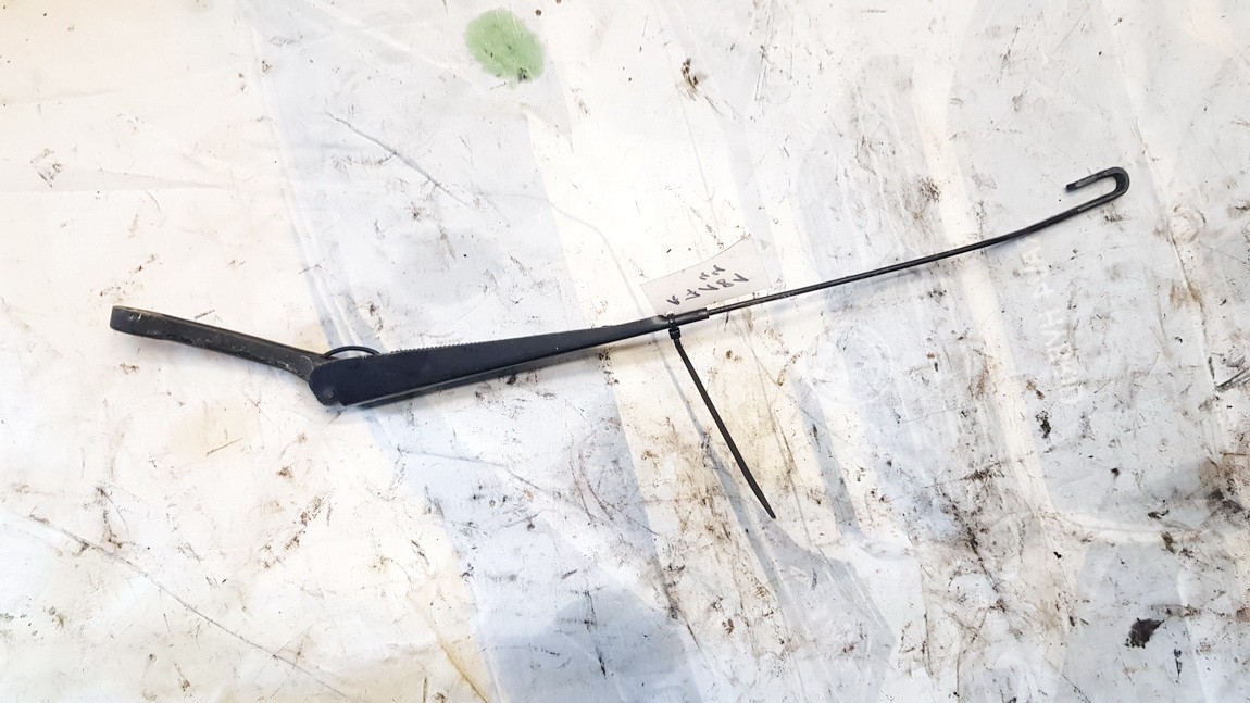Wiper Blade 1s7117526cb used Ford MONDEO 2002 2.0