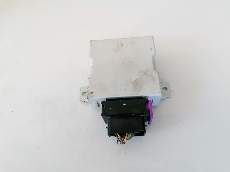 Other computers 150696 150.696 Toyota AVENSIS 2005 2.0