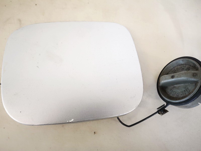 Fuel door Gas cover Tank cap (FUEL FILLER FLAP) used used Toyota AVENSIS VERSO 2002 2.0