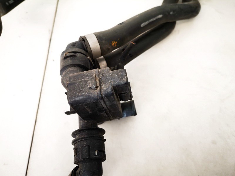 Heater Control Valve (Auxillary Heating) a2118320584 used Mercedes-Benz CLS-CLASS 2011 5.5