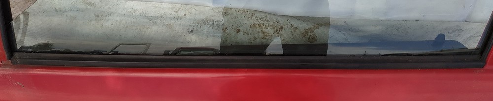 Glass Trim Molding-weatherstripping - front left side used used Opel CORSA 2004 1.3