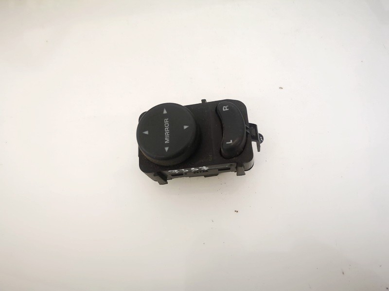 Wing mirror control switch (Exterior Mirror Switch) 4685317 39754d Chrysler VOYAGER 1998 2.0