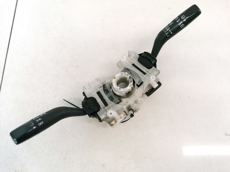 Posukiu, Sviesu ir valytuvu rankeneliu komplektas GE6T 17B366 Mazda 323F 1998 1.5