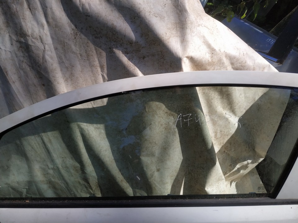 Боковое окно - передний левый used used Opel CORSA 1994 1.4