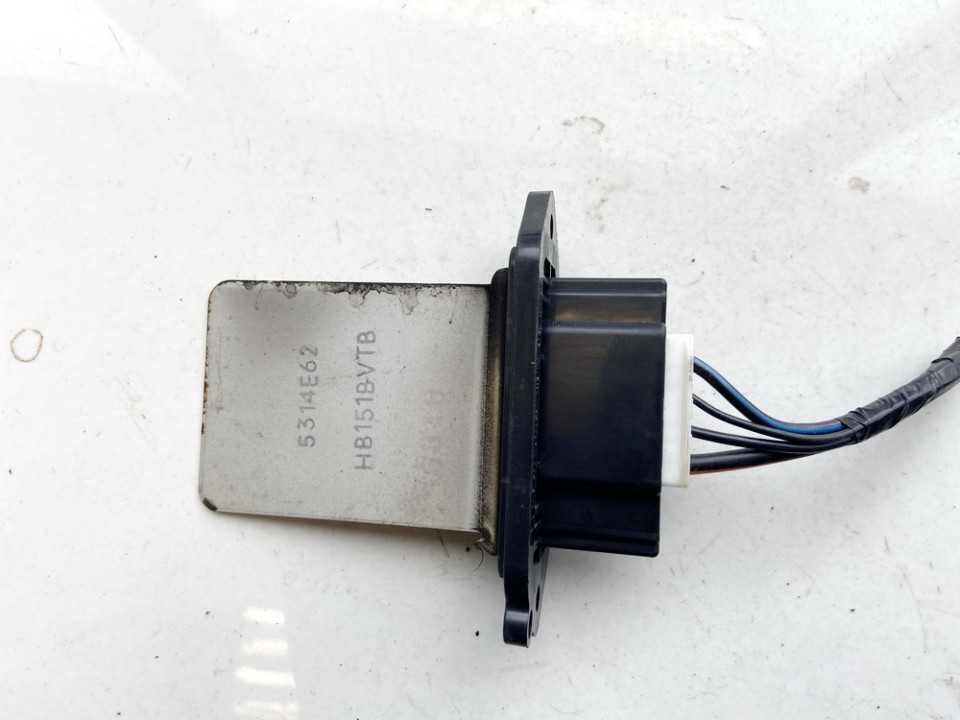 Резистор отопителя от производителя  HM421040B used Mazda 3 2006 1.6
