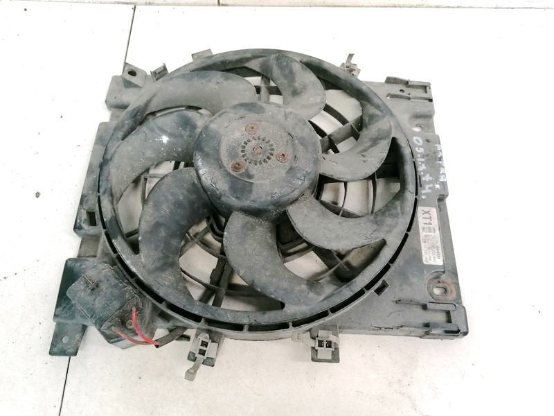 Difuzorius (radiatoriaus ventiliatorius) 0130303960 13132559 Opel ASTRA 1998 2.0