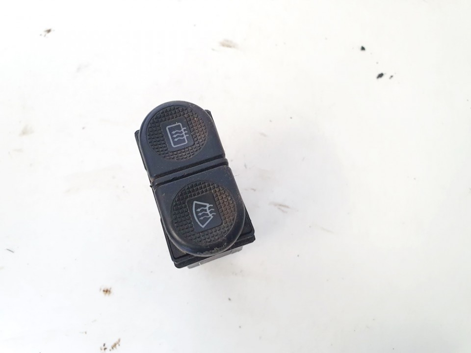 Кнопка обогрева заднего стекла used used Volkswagen SHARAN 1996 1.9