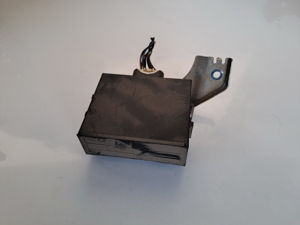 General Module Comfort Relay (Unit) 897400h01000 89740-0h010-00, 73677412, 736773-a, 736774-a Toyota AYGO 2006 1.0