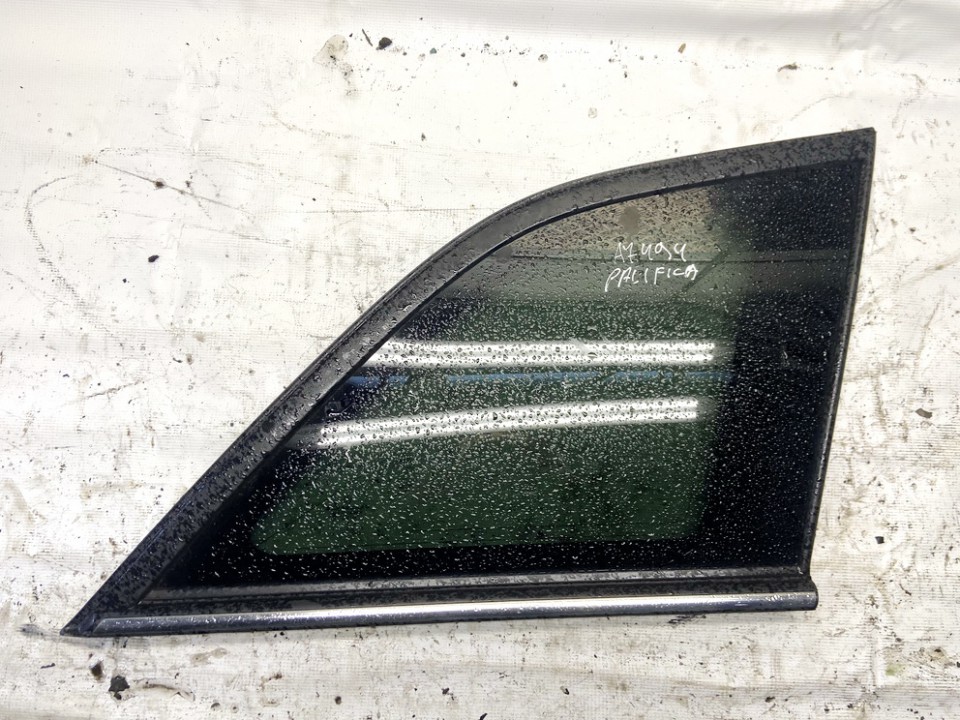 Rear Right passenger side corner quarter window glass USED USED Chrysler PACIFICA 2005 3.5