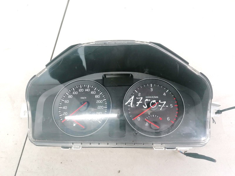 Speedometers - Cockpit - Speedo Clocks Instrument 31296228 69199-420T Volvo V50 2007 2.0