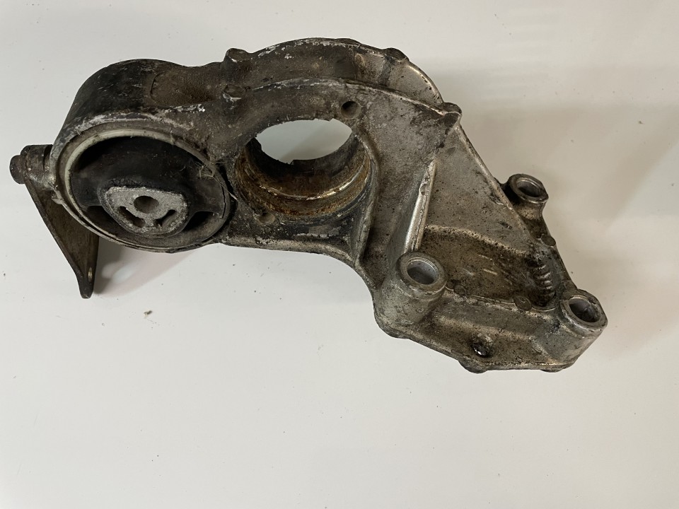 Engine Mounting and Transmission Mount (Engine support) 9640296180 used Peugeot 307 2002 1.6