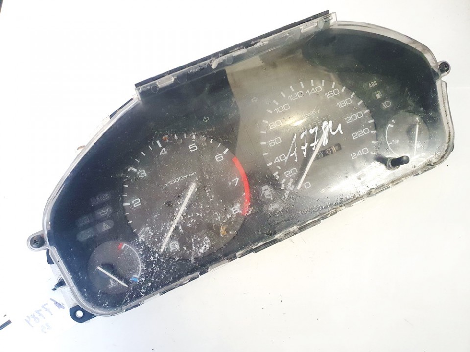 Spidometras - prietaisu skydelis b43932 used Honda ACCORD 2000 2.3