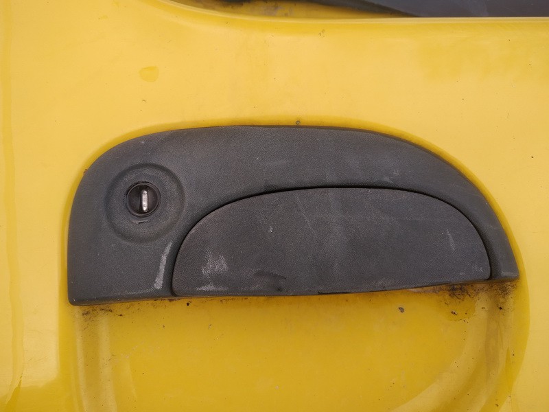 Ручка двери нaружная передний правый used used Renault KANGOO 1999 1.2
