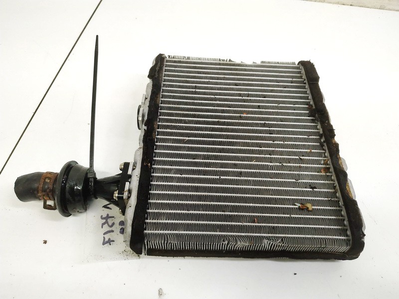 Salono peciuko radiatorius USED USED Nissan ALMERA 1995 1.6