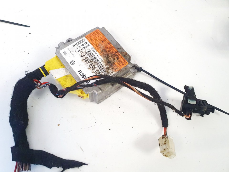 Airbag crash sensors module 8z0959655f 0285001386 Audi A2 2002 1.4
