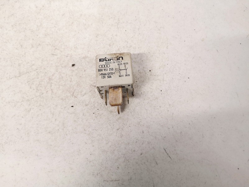 Relay module 8d0951253 used Audi A6 1998 2.5