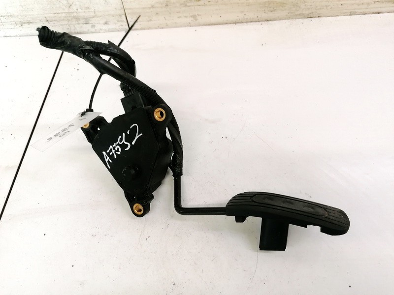 Акселератор (газа) педаль электронная  18002AX700 2437C00767 Nissan NOTE 2014 1.2