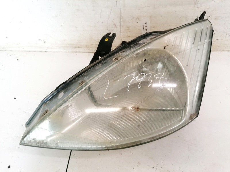 Front Headlight Left LH USED USED Ford FOCUS 1999 1.4