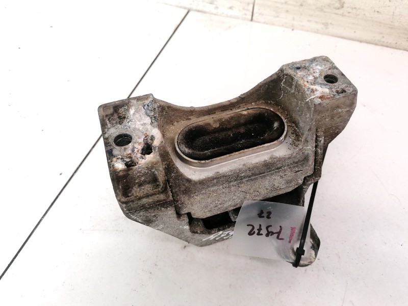 Engine Mounting and Transmission Mount (Engine support) USED USED Opel VECTRA 1999 1.8