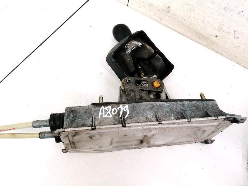 Gearshift Lever Mechanical (GEAR SELECTOR UNIT) 6Q0711266G USED Volkswagen POLO 1996 1.9
