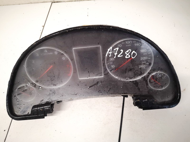 Spidometras - prietaisu skydelis 8e0920900h used Audi A4 1999 2.5