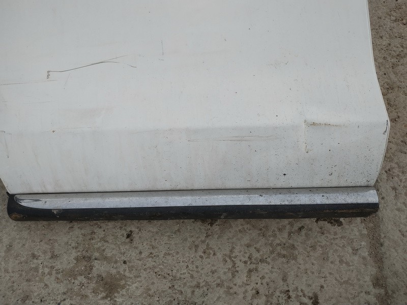 Molding door - rear right side used used Mazda CX-7 2010 2.2