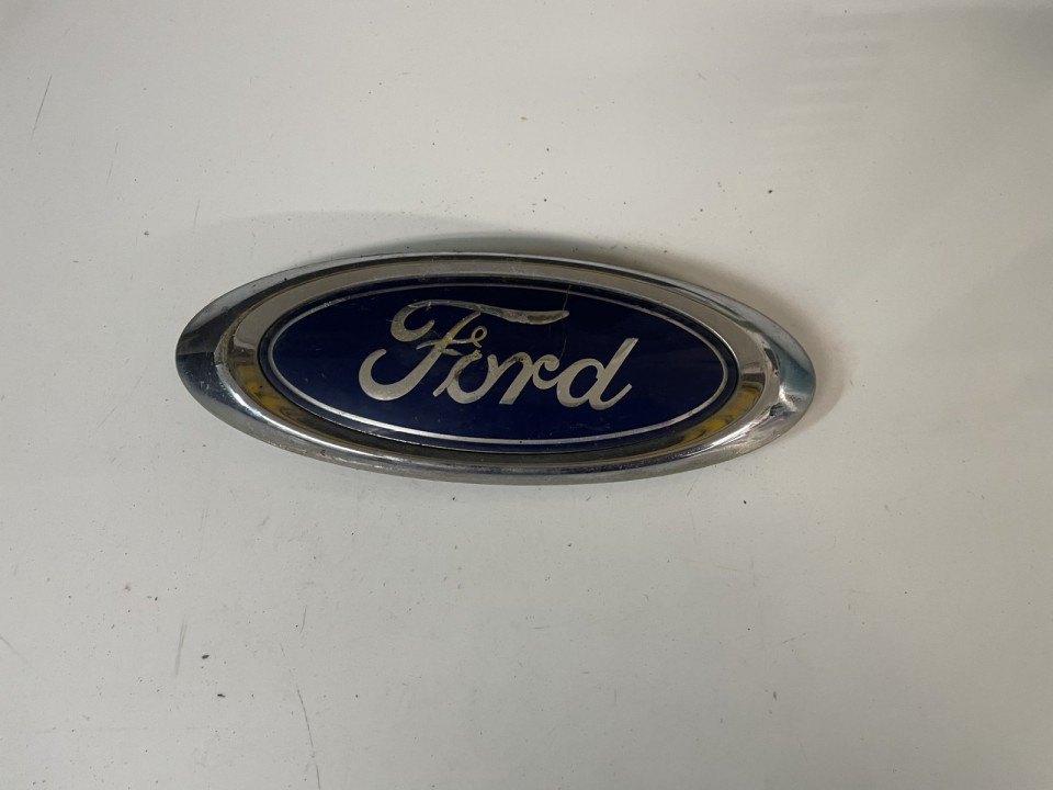 Priekinis zenkliukas (Emblema) 575060080 used Ford MONDEO 2003 2.0