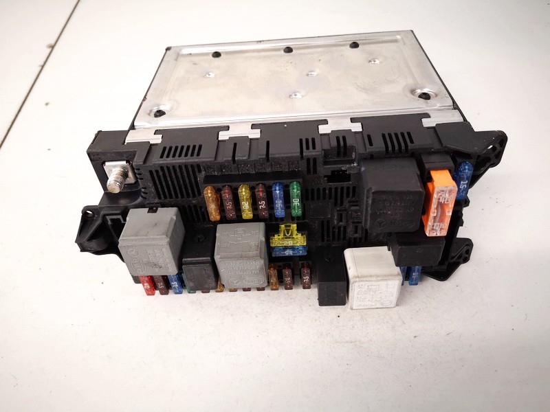 Fuse box  2115454201 used Mercedes-Benz CLS-CLASS 2011 5.5
