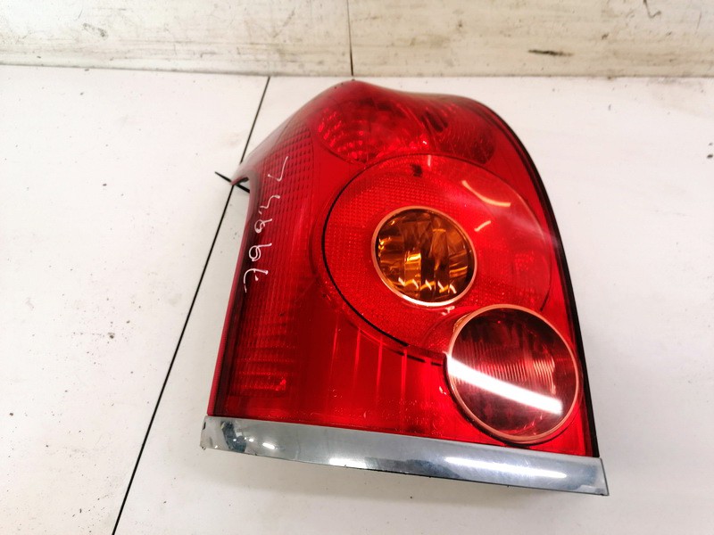 Tail Light lamp Outside, Rear Left USED USED Toyota AVENSIS 2006 2.0
