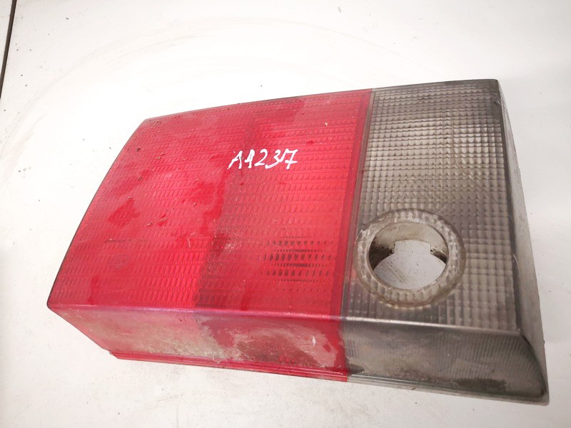 Фонарь задний внутренний правый 4a0945094 used Audi 100 1994 2.5