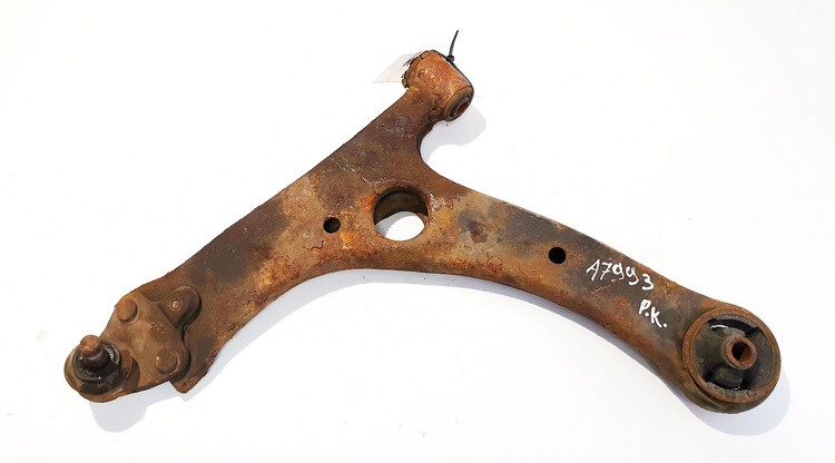 Control arm - front left used used Toyota AVENSIS 2007 2.0