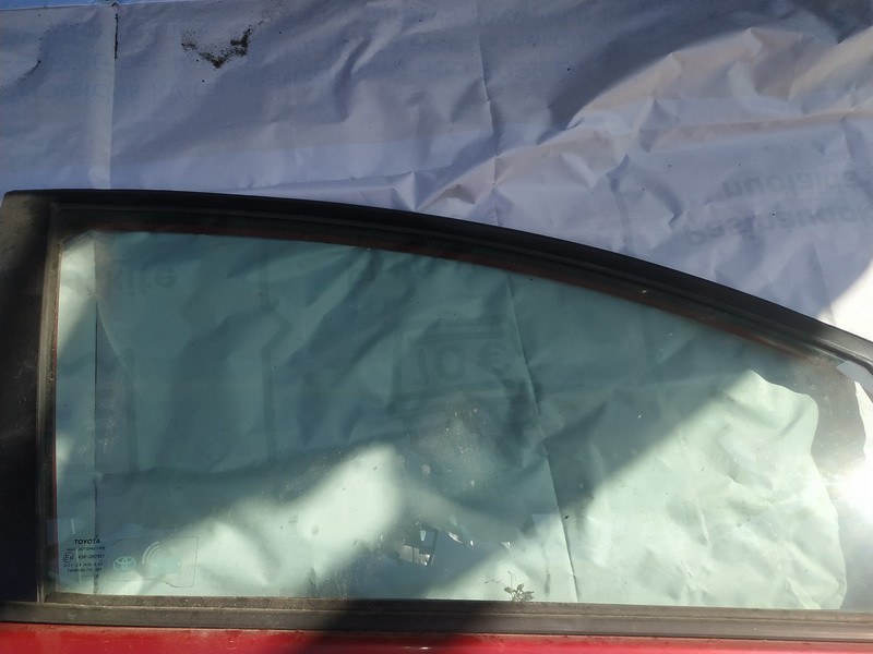 Боковое окно - передний правый used used Toyota AURIS 2007 2.2