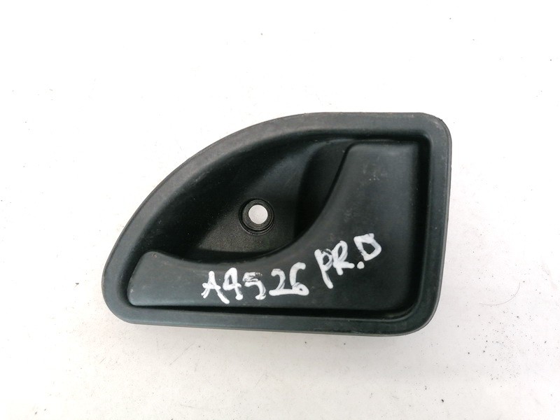 Ручка двери внутренняя передний правый 8200247803 USED Renault KANGOO 2001 1.9