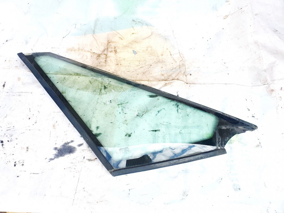Front Right passenger side corner quarter window glass used used Renault ESPACE 2003 2.2