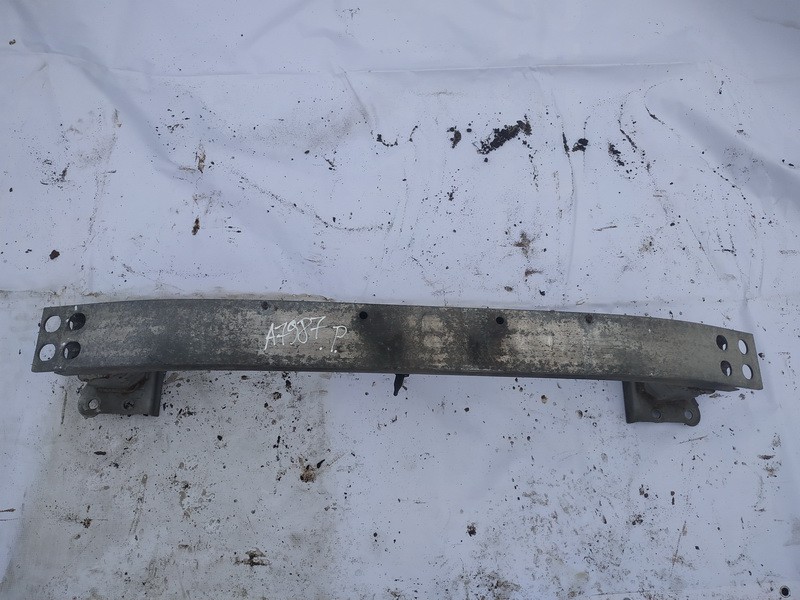Front bumper reinforcement used used Toyota COROLLA VERSO 2003 2.0