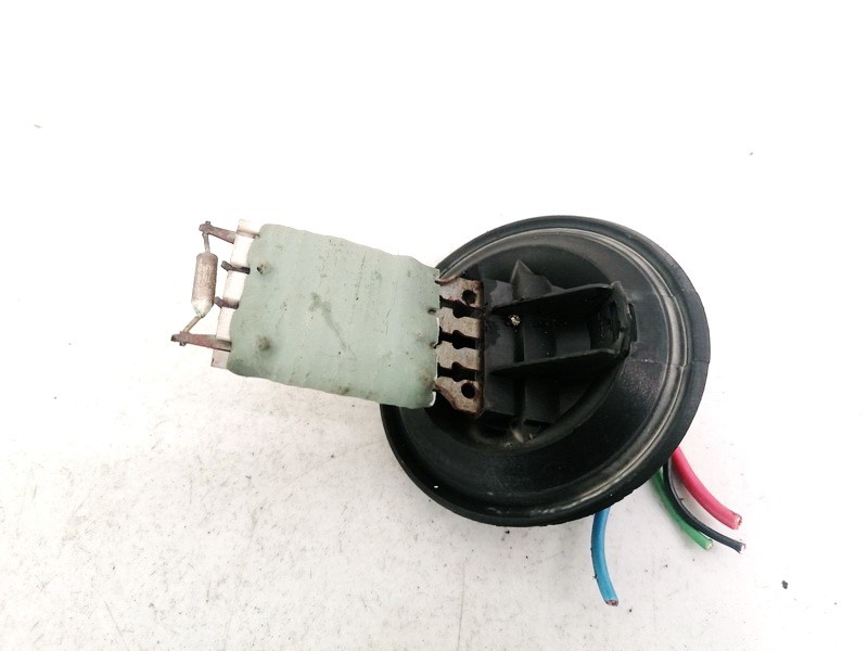 Heater Resistor (Heater Blower Motor Resistor) USED USED Volkswagen POLO 1993 1.0